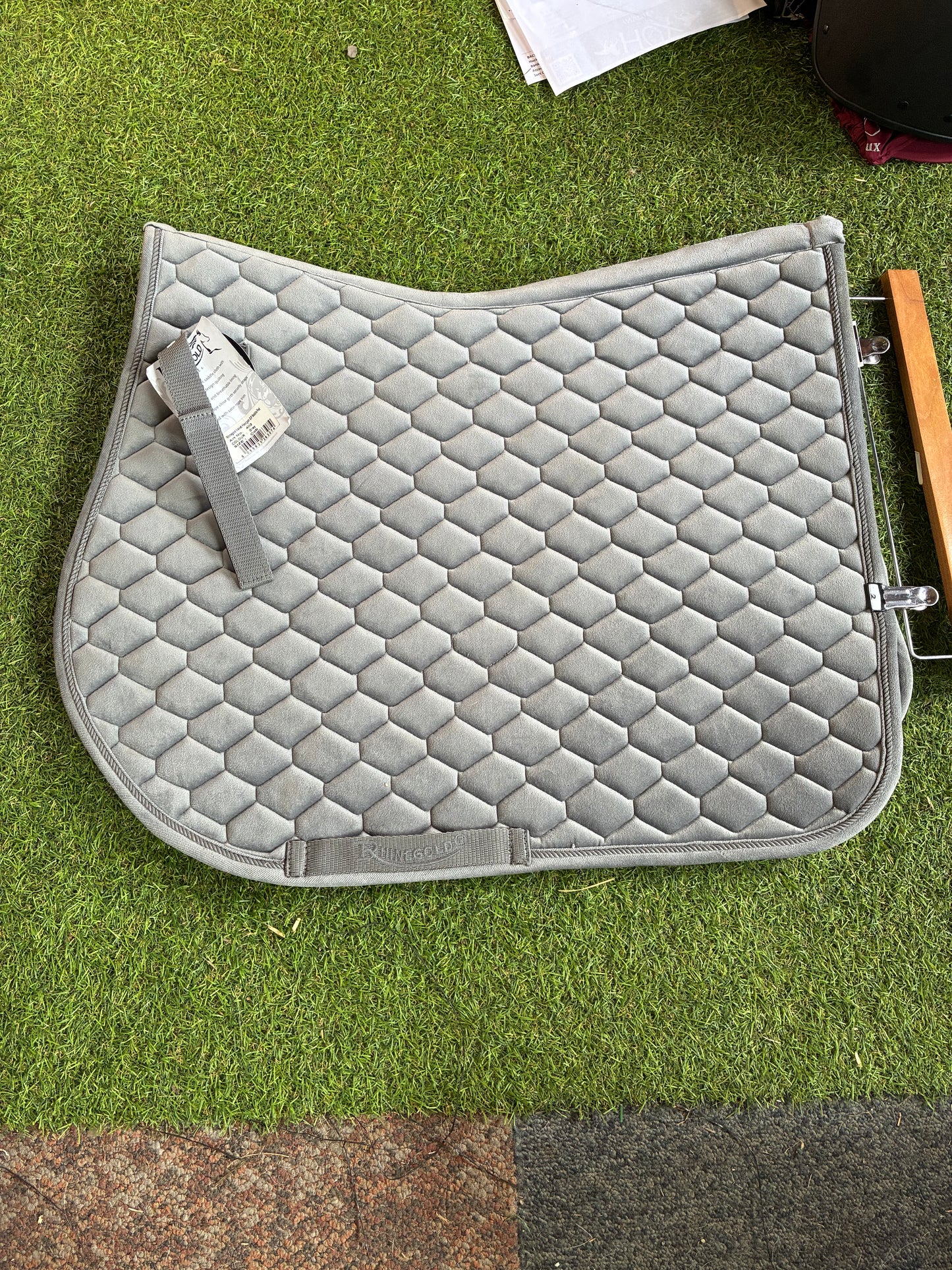 New Rhinegold grey full size saddle pad ❤️