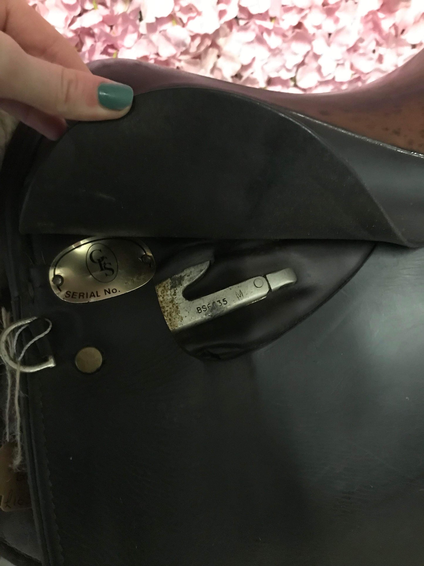 Gfs 18” two tone working hunter saddle x wide