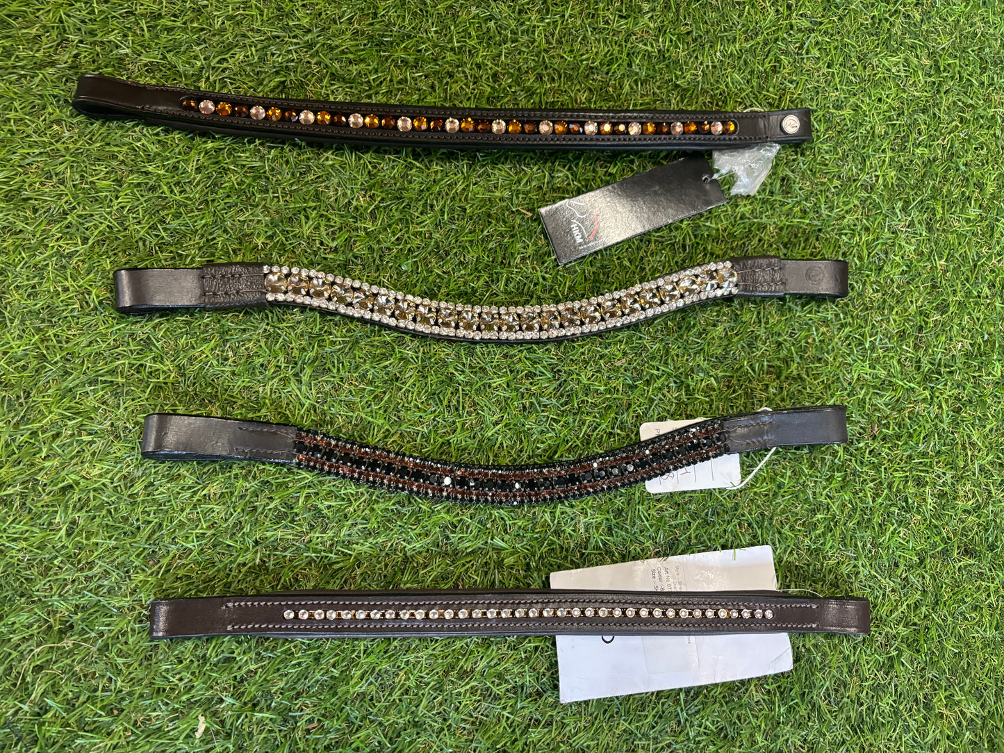 Top browband 1
bottom browband 4
