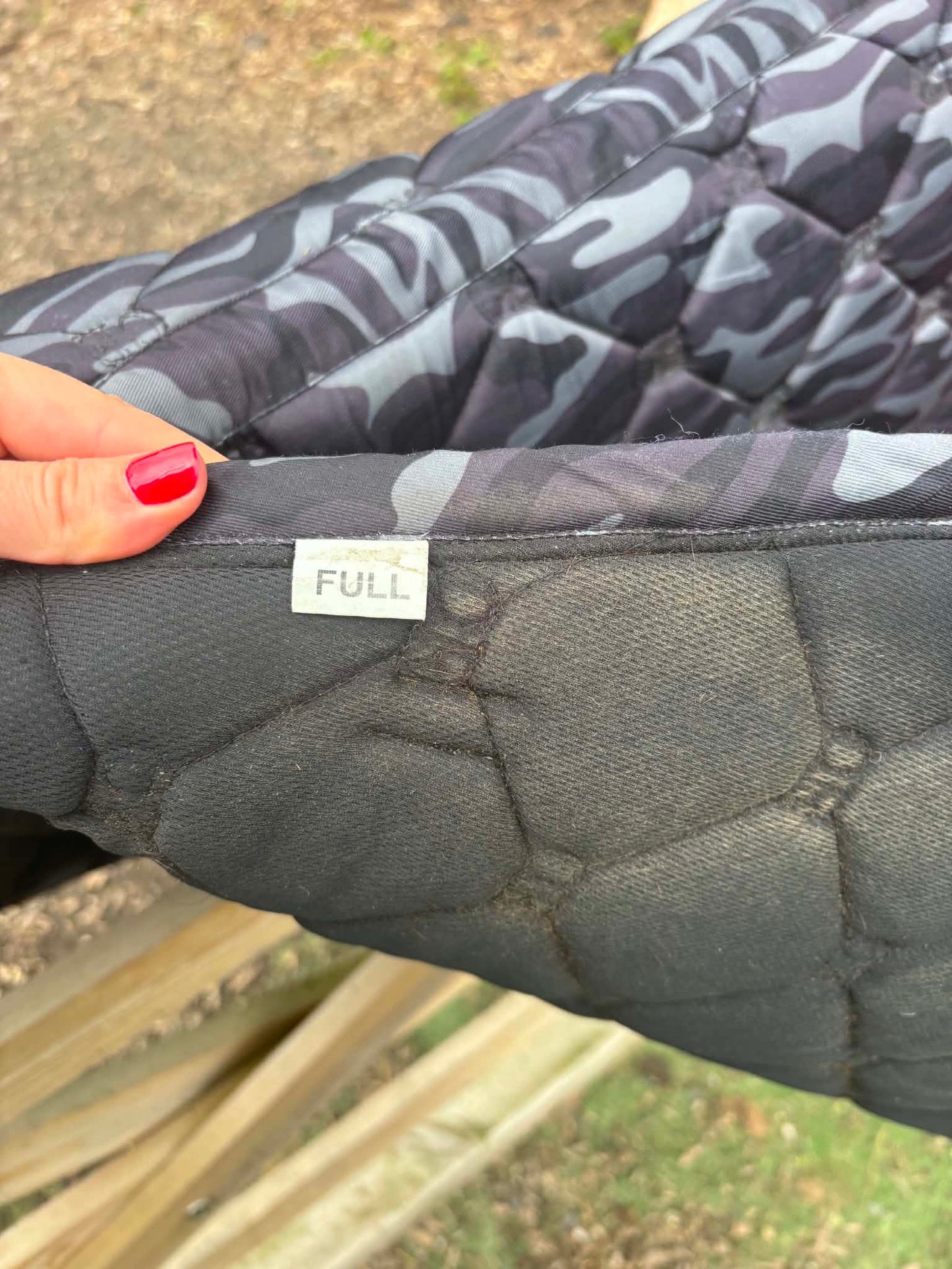 Cameo equestrian camouflage full size pad