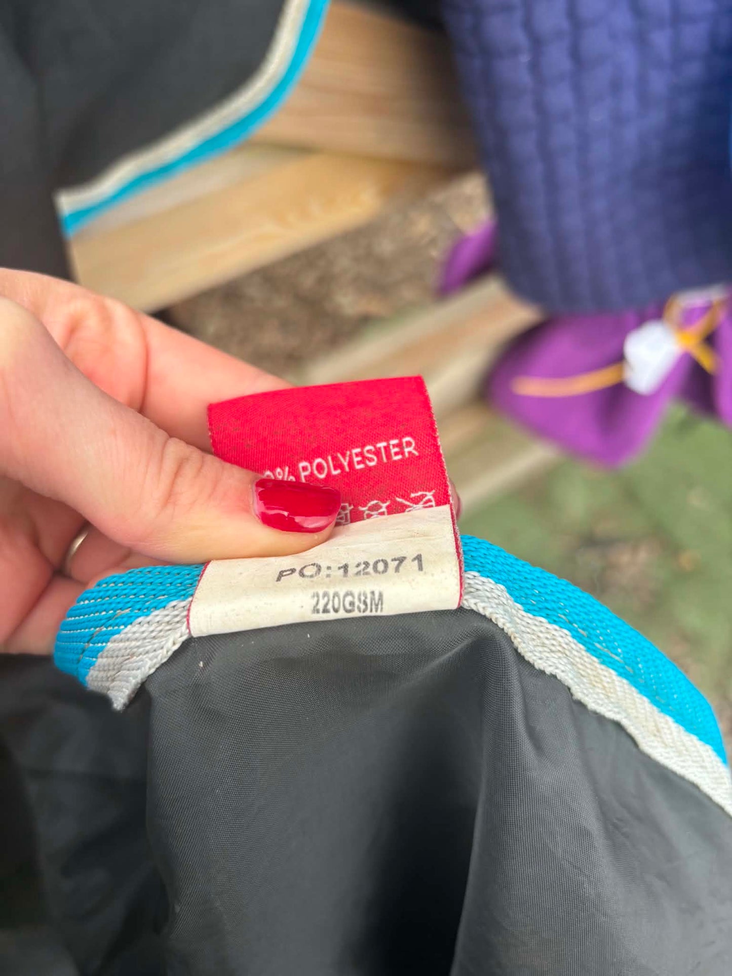 Bridleways 5’3 turnout 220g black and blue