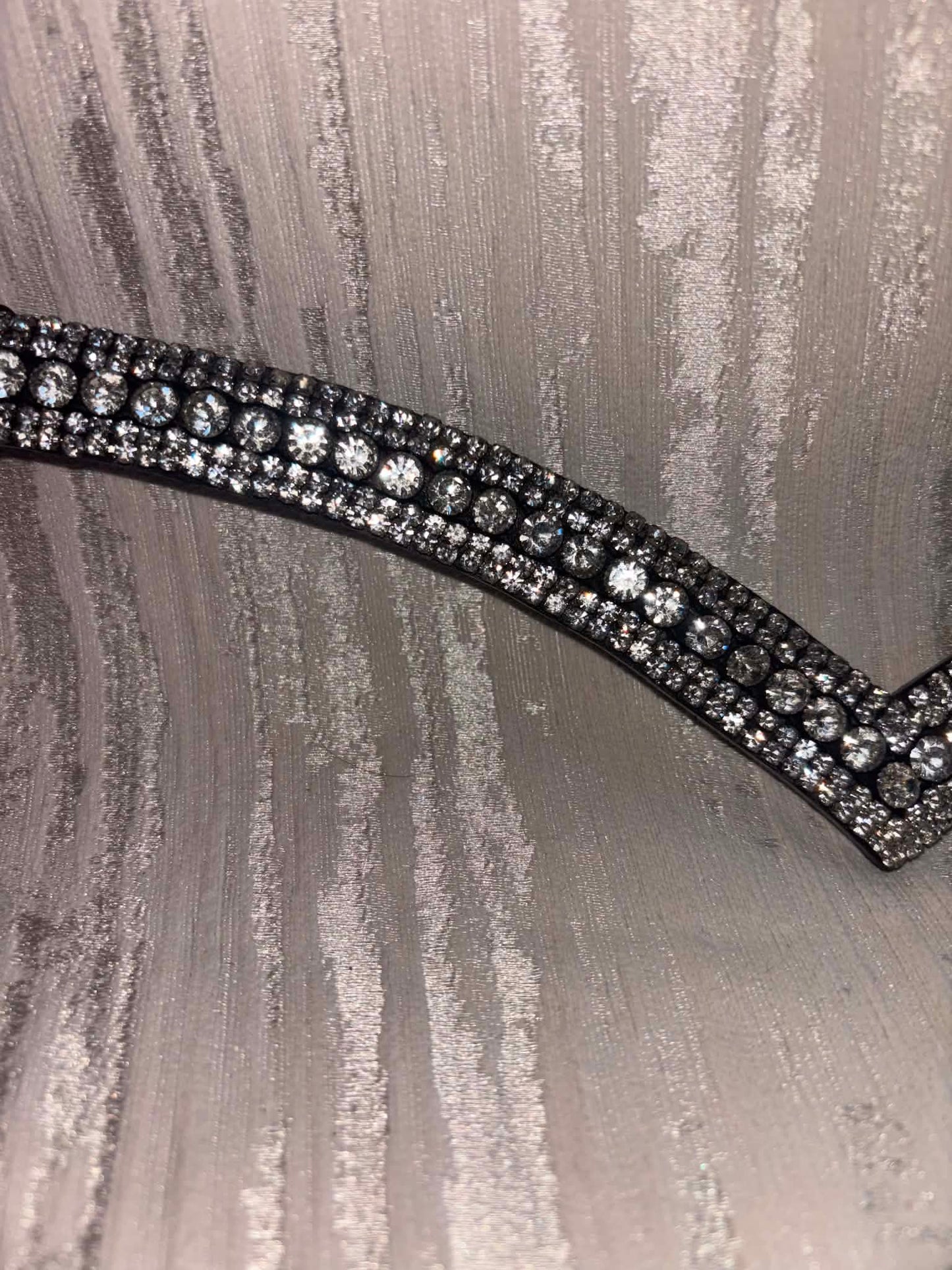 Full silver bling browband “v” shape brown leather