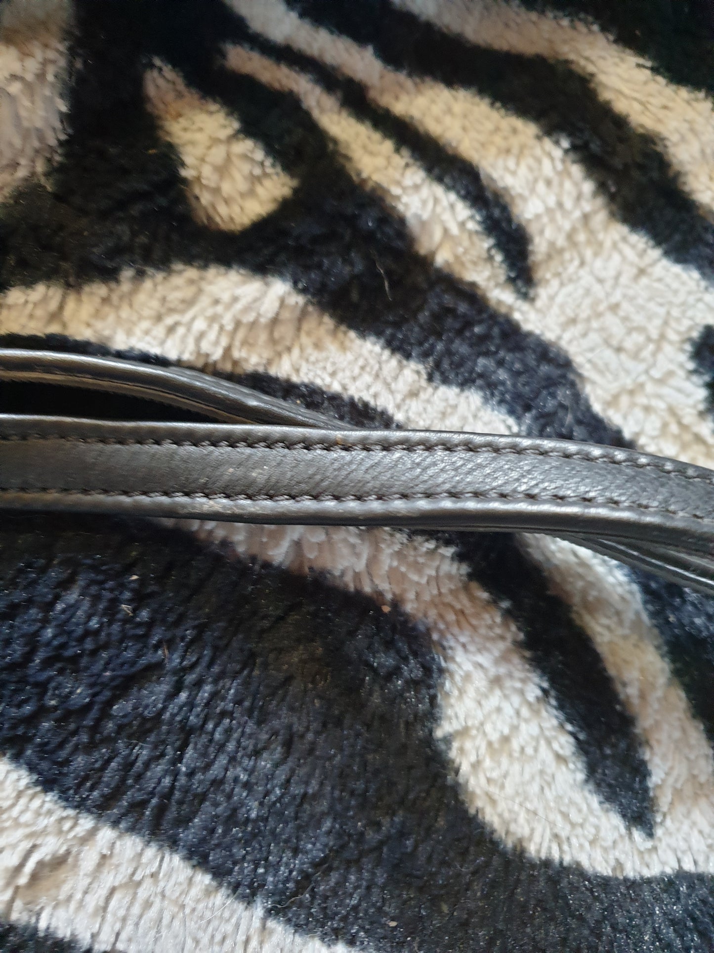 WINTER PRO REINS RUBBER GRIP/LEATHER
BLACK AND BROWN AVAILABLE
Ideal for the winter months
Anti-slip