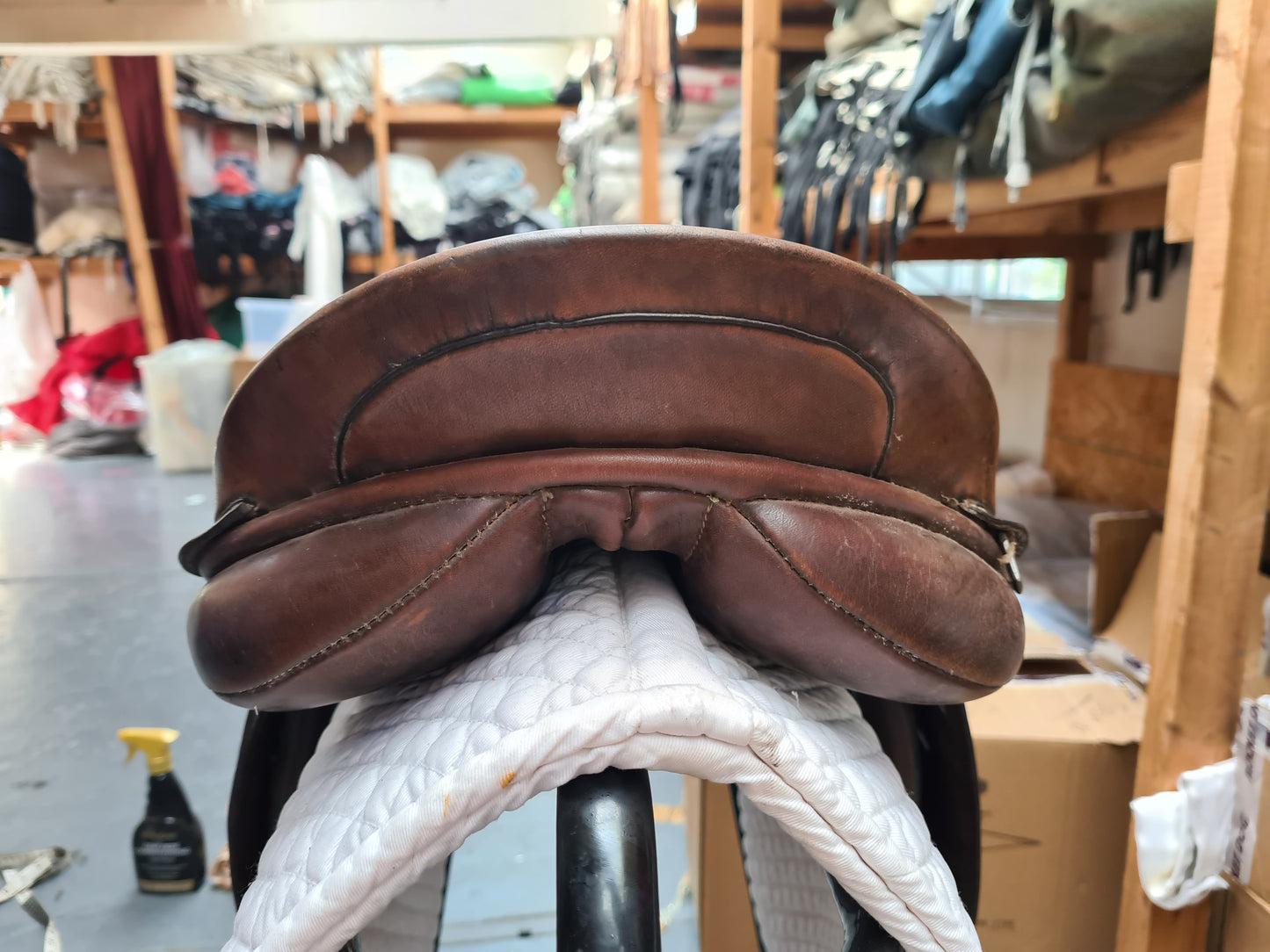 17" Equisport Med Fit English Leather Saddle