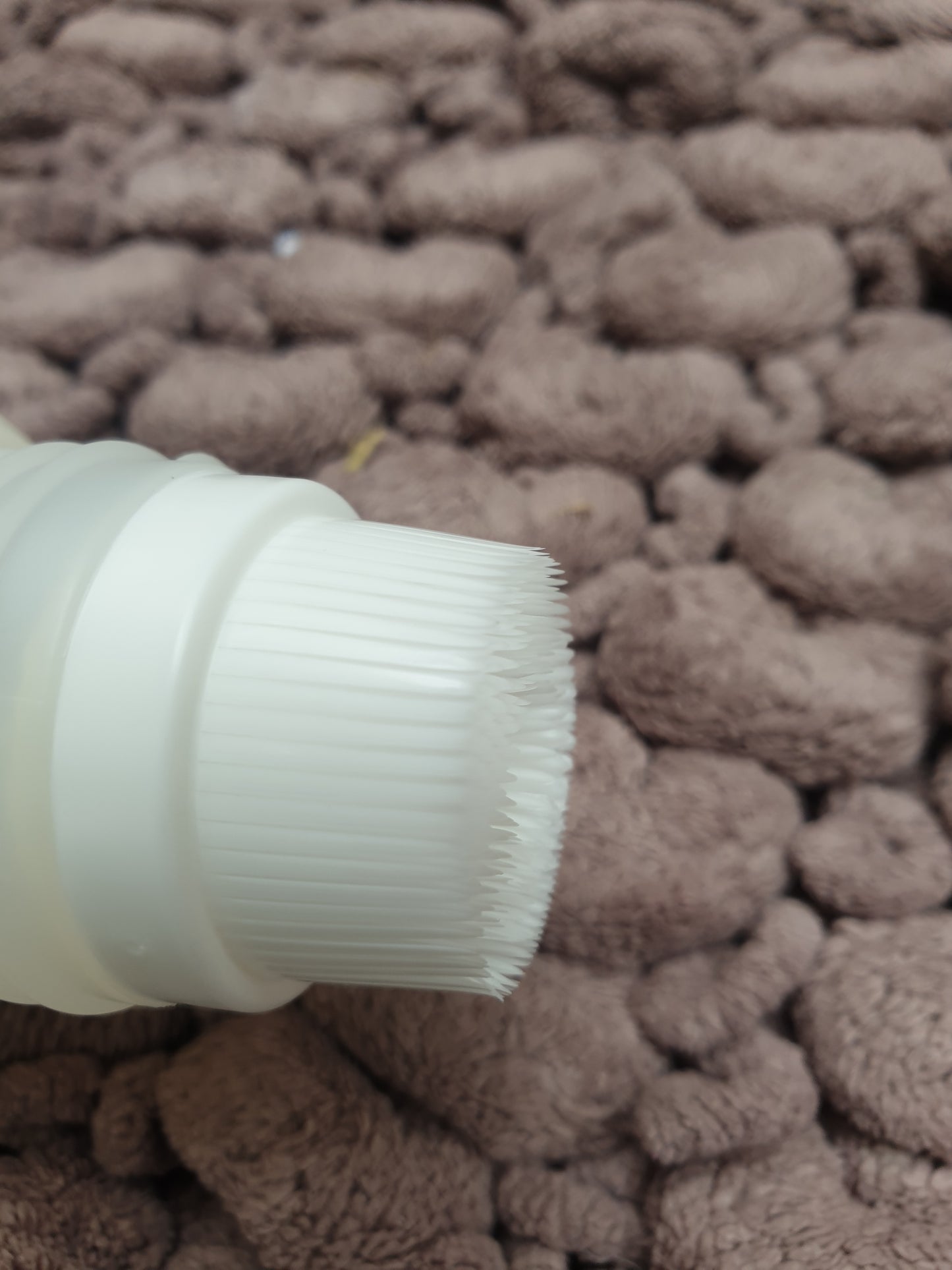 New Huflab Elastic Creme sole and frog hoof hardener