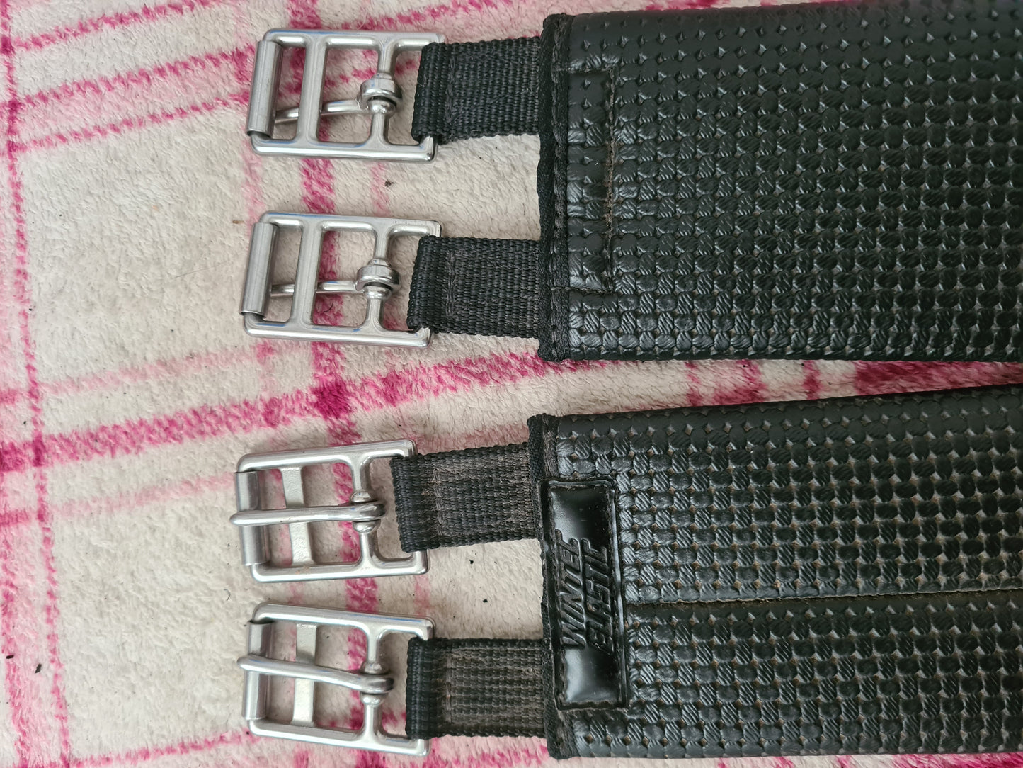 49” black comfort Wintec girth