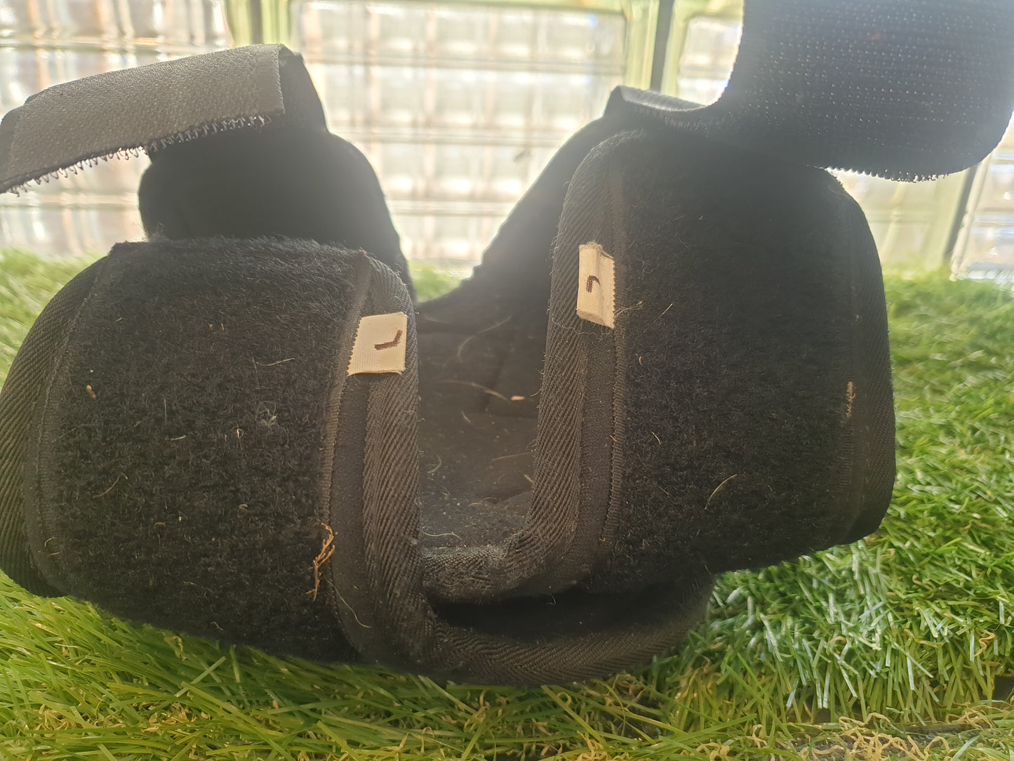 fetlock boots size large black