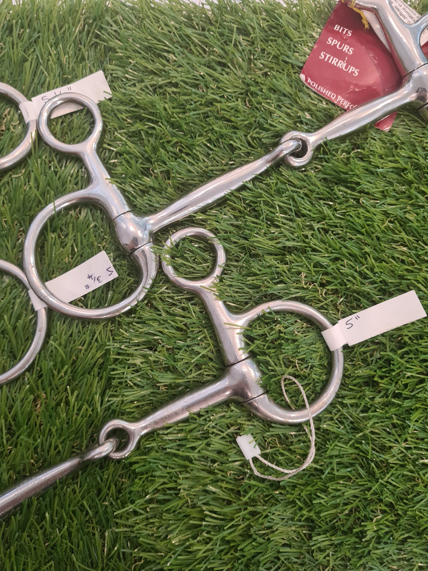 Hanging cheek snaffle