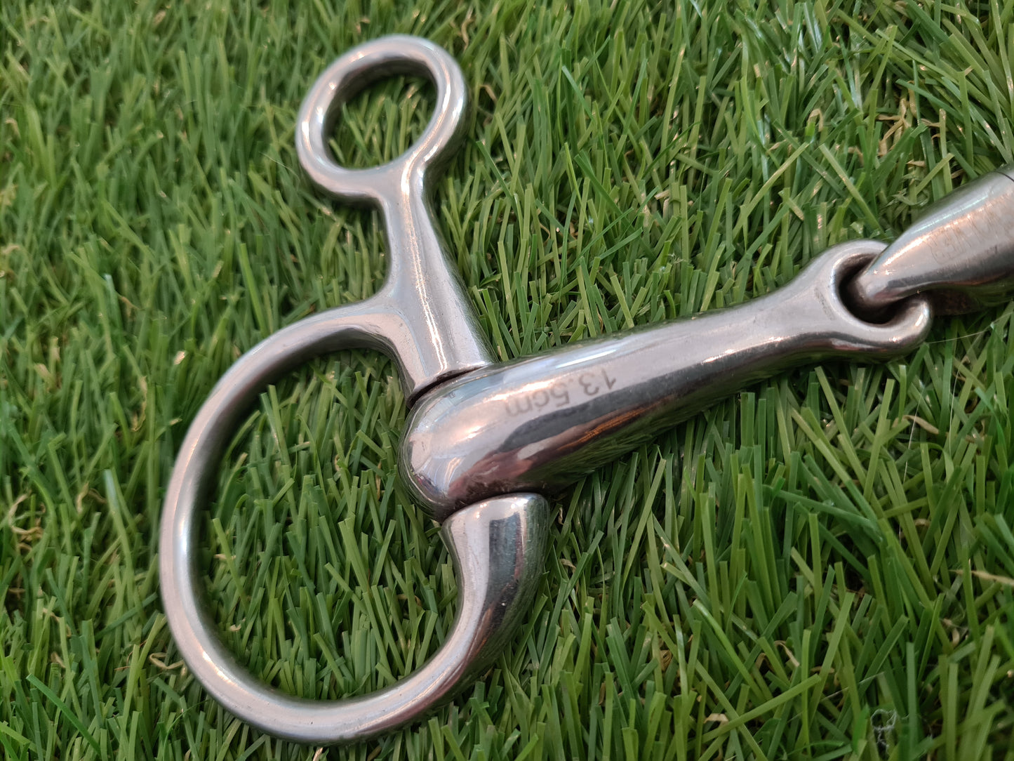 5 3/4" Hanging Cheek snaffle with Rotating lozenge
