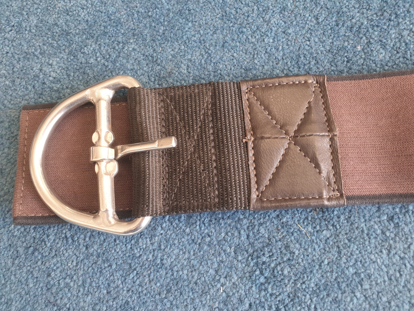 New 28” brown flexi girth elasticated cinch