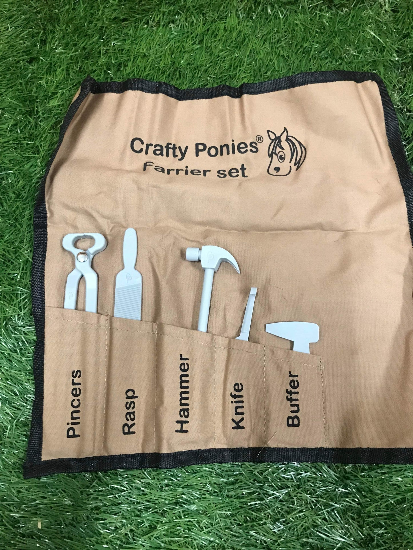 New crafty ponies farriers set
