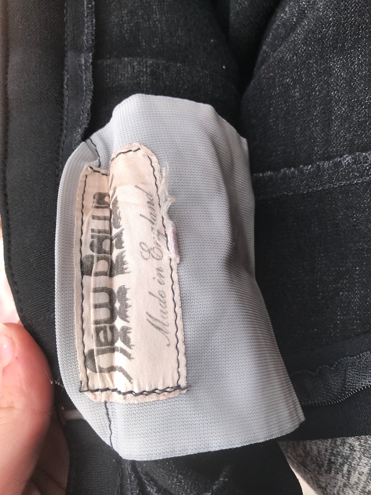 New dawn black jodhpurs size 8 (26) FREE POSTAGE