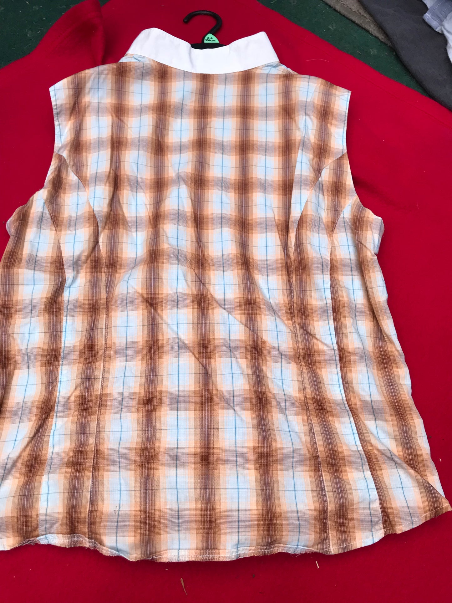 Brown checked sleeveless shirt size 14-16