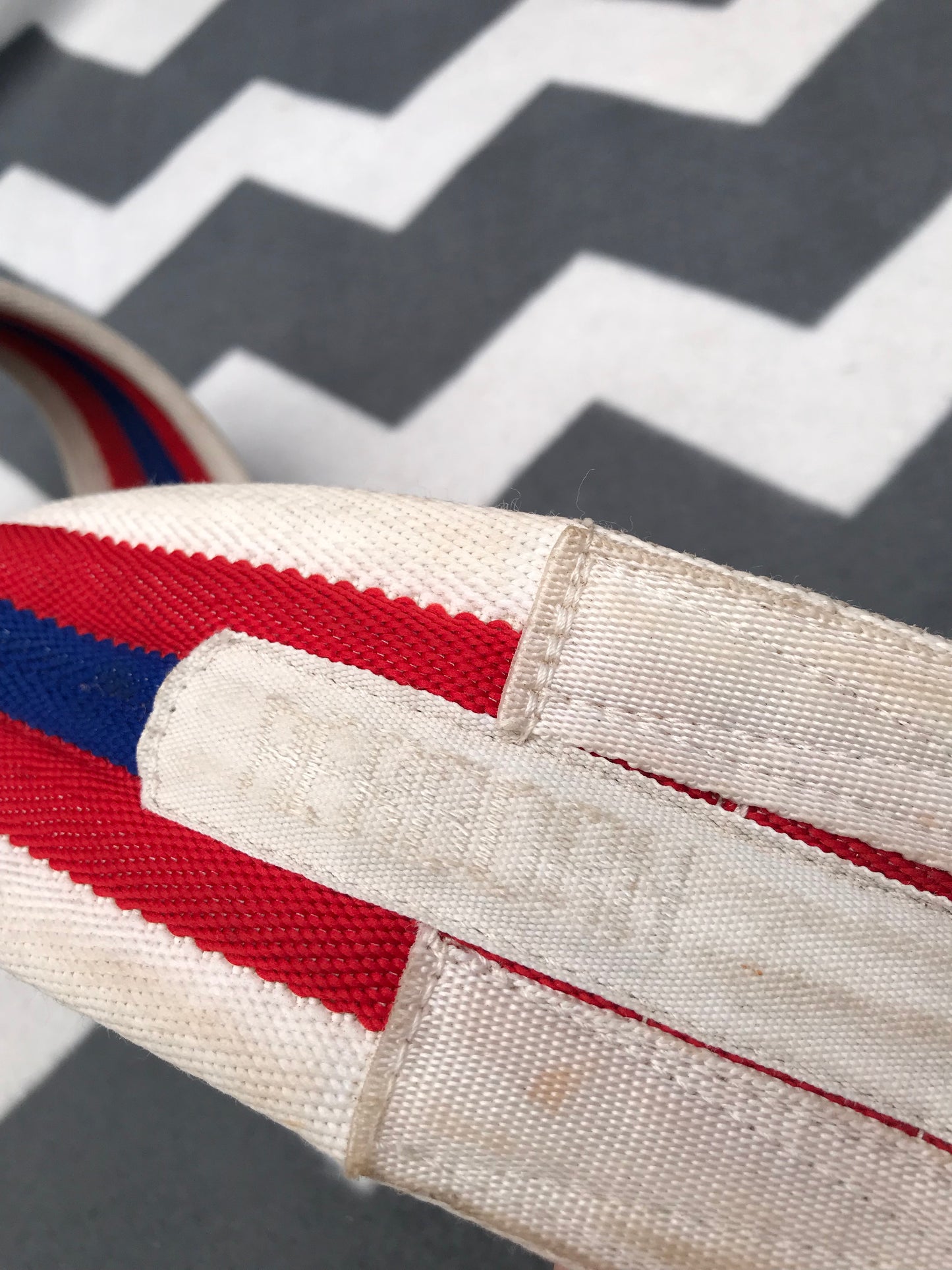 Aerborn red white and navy stripy girth 40”