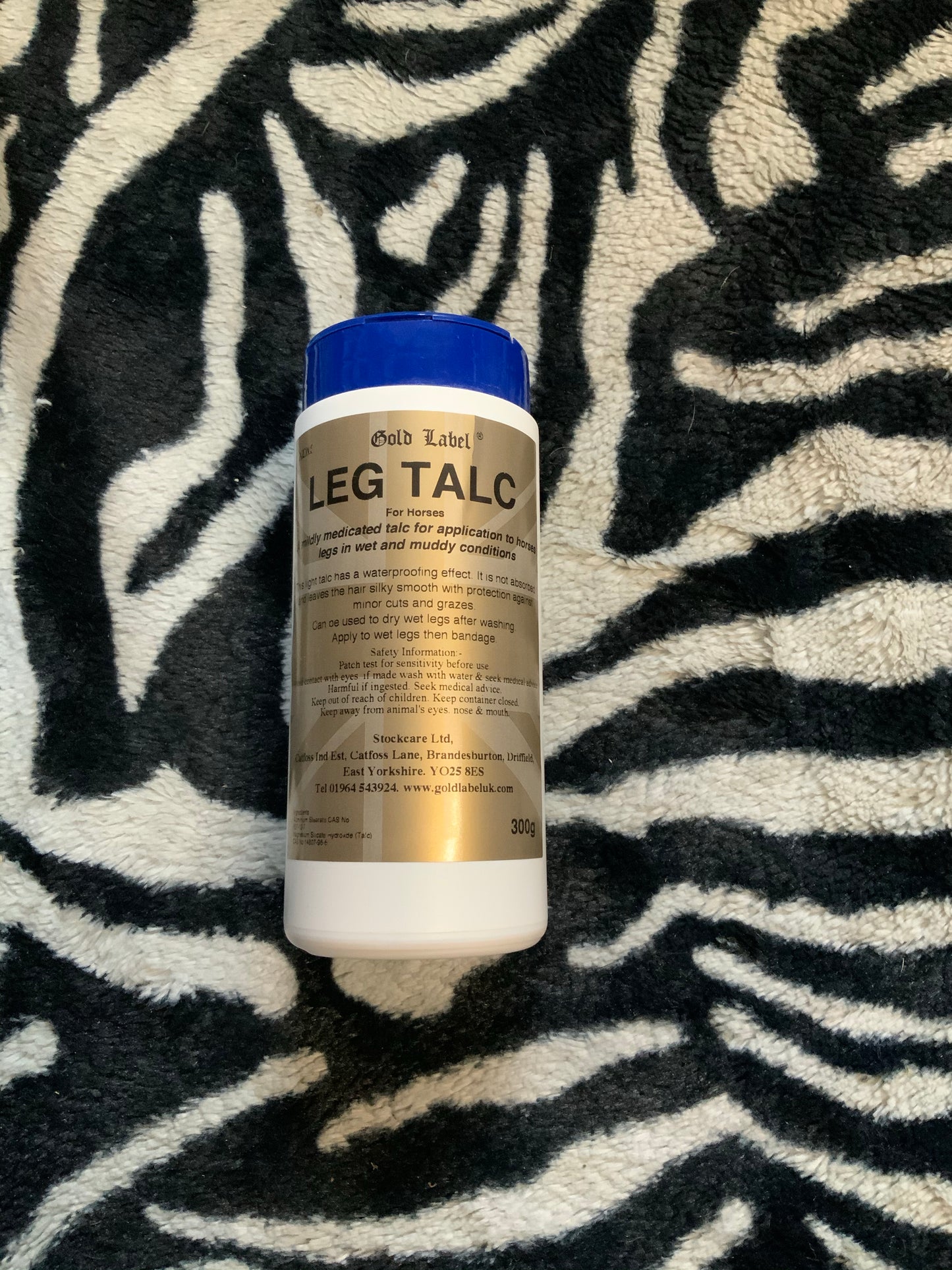 New leg talc for horses legs in wet and muddy conditions
