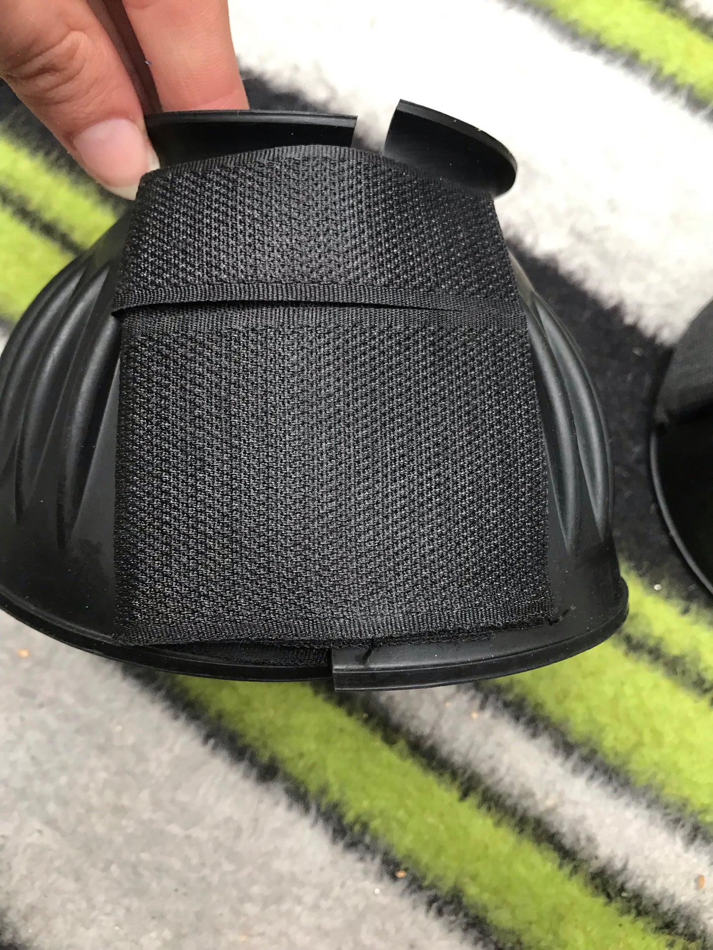 new over reach boots black