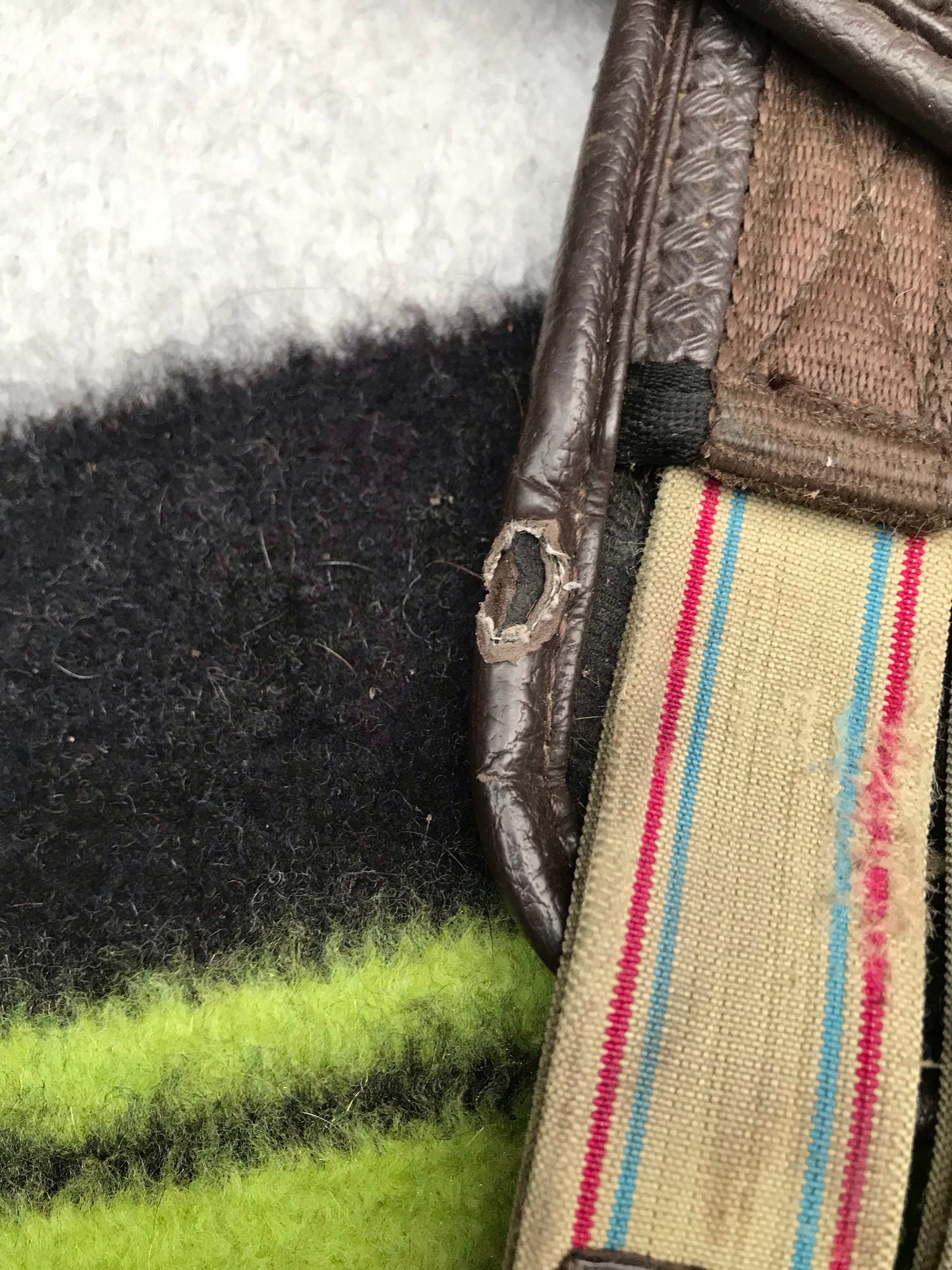 49” brown synthetic comfort girth