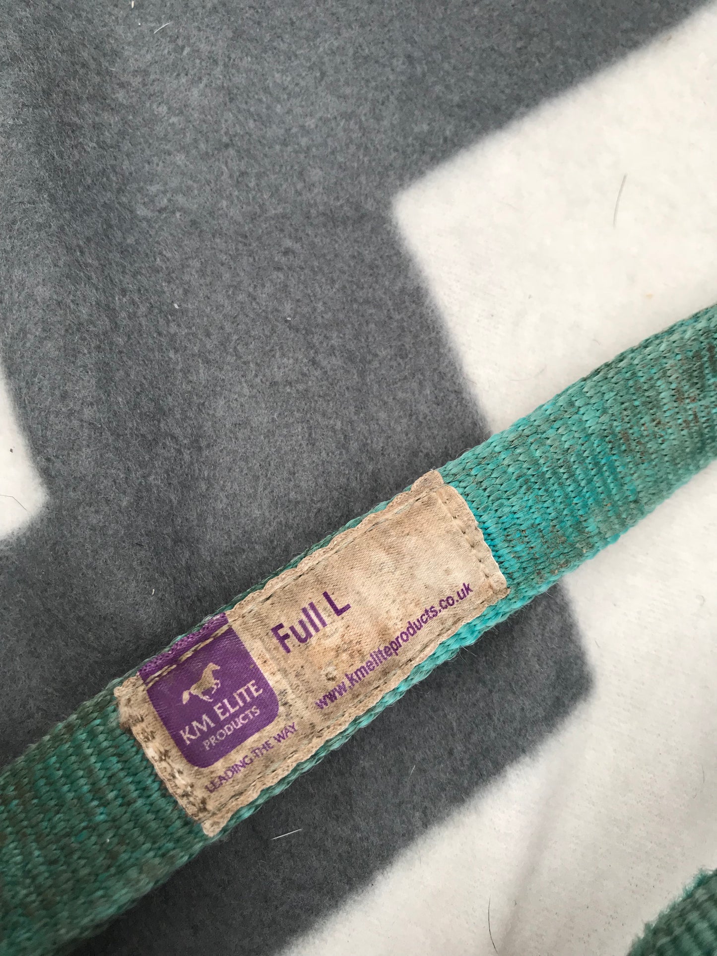 KM Elite turquoise head collar full size