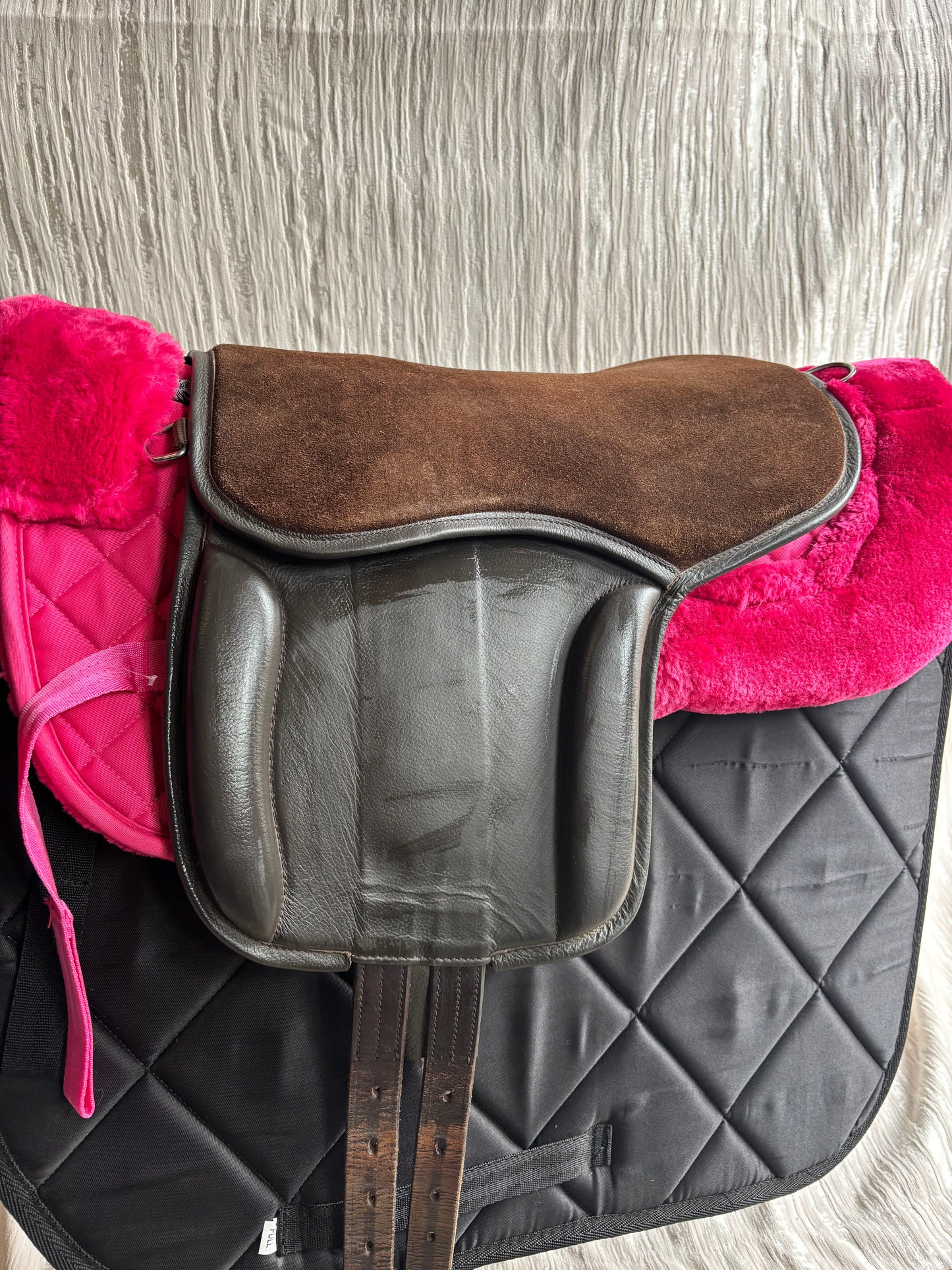 15.5/16” brown leather saddle pad