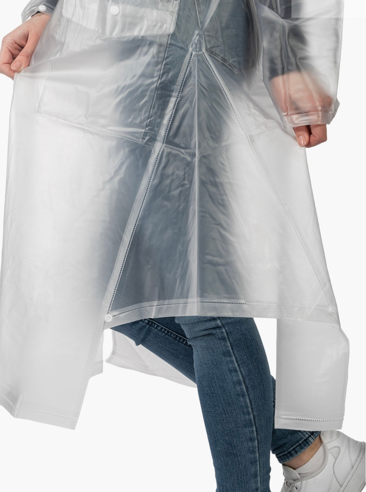 New transparent hkm over coat with pleat for riding ❣️