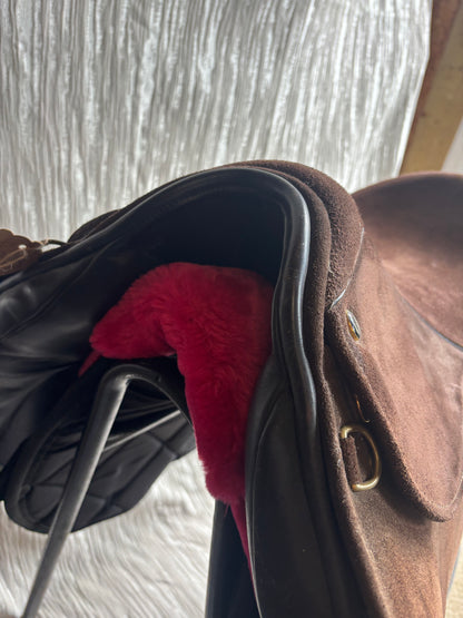 17.5” full brown suede show saddle