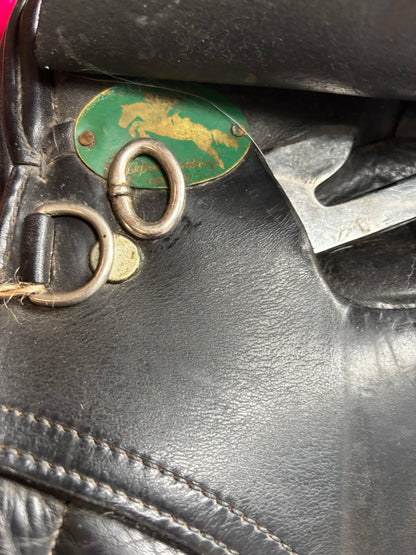 Oakfield 18” black leather WH saddle wide/xwide
