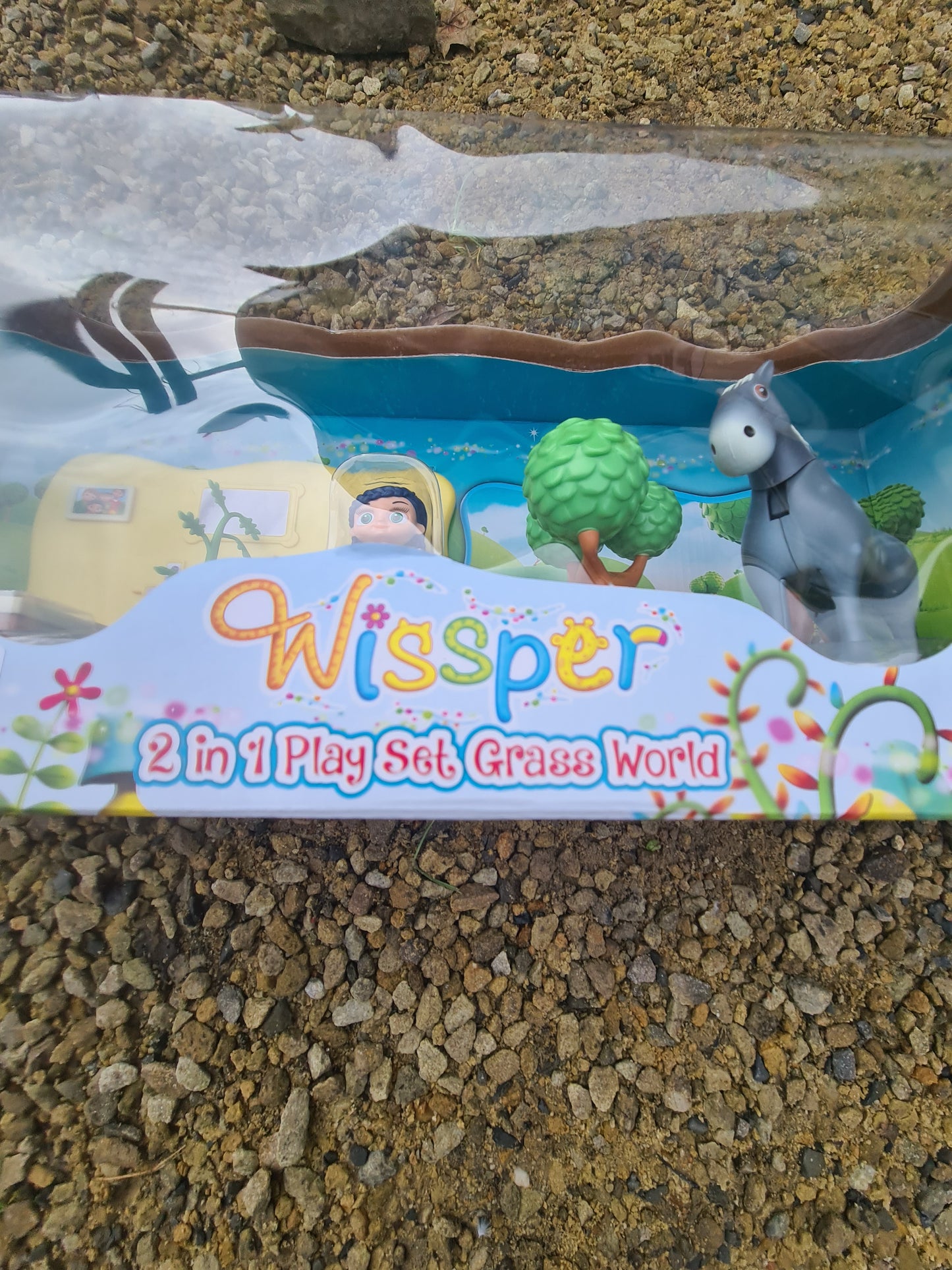 NEW wissper 2 in 1 play set grass world ages 3+ FREE POSTAGE