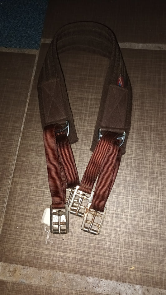 38" brown cotton girth with D-style buckles