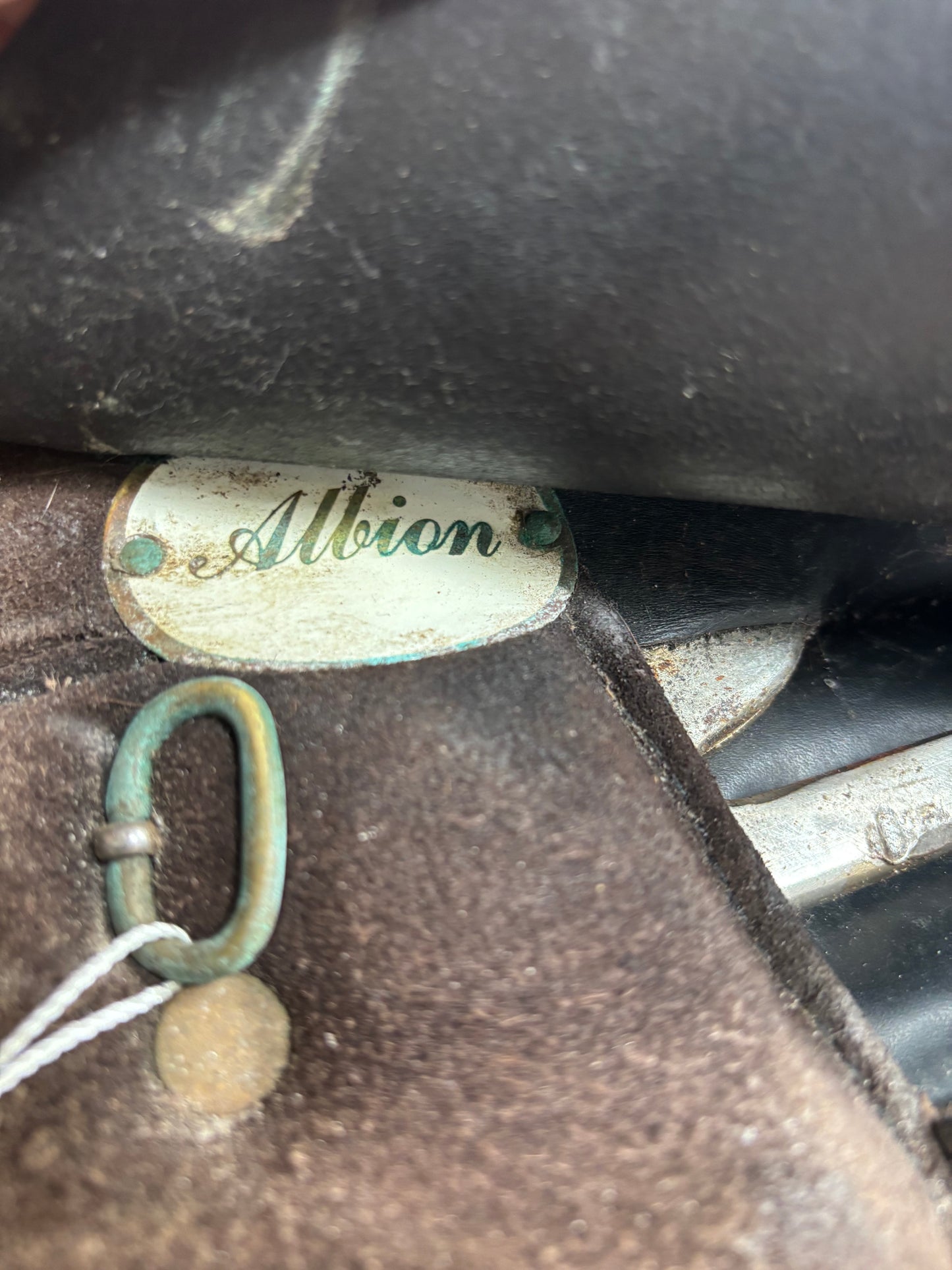 Albion legend 5000 18” Med dressage with flair