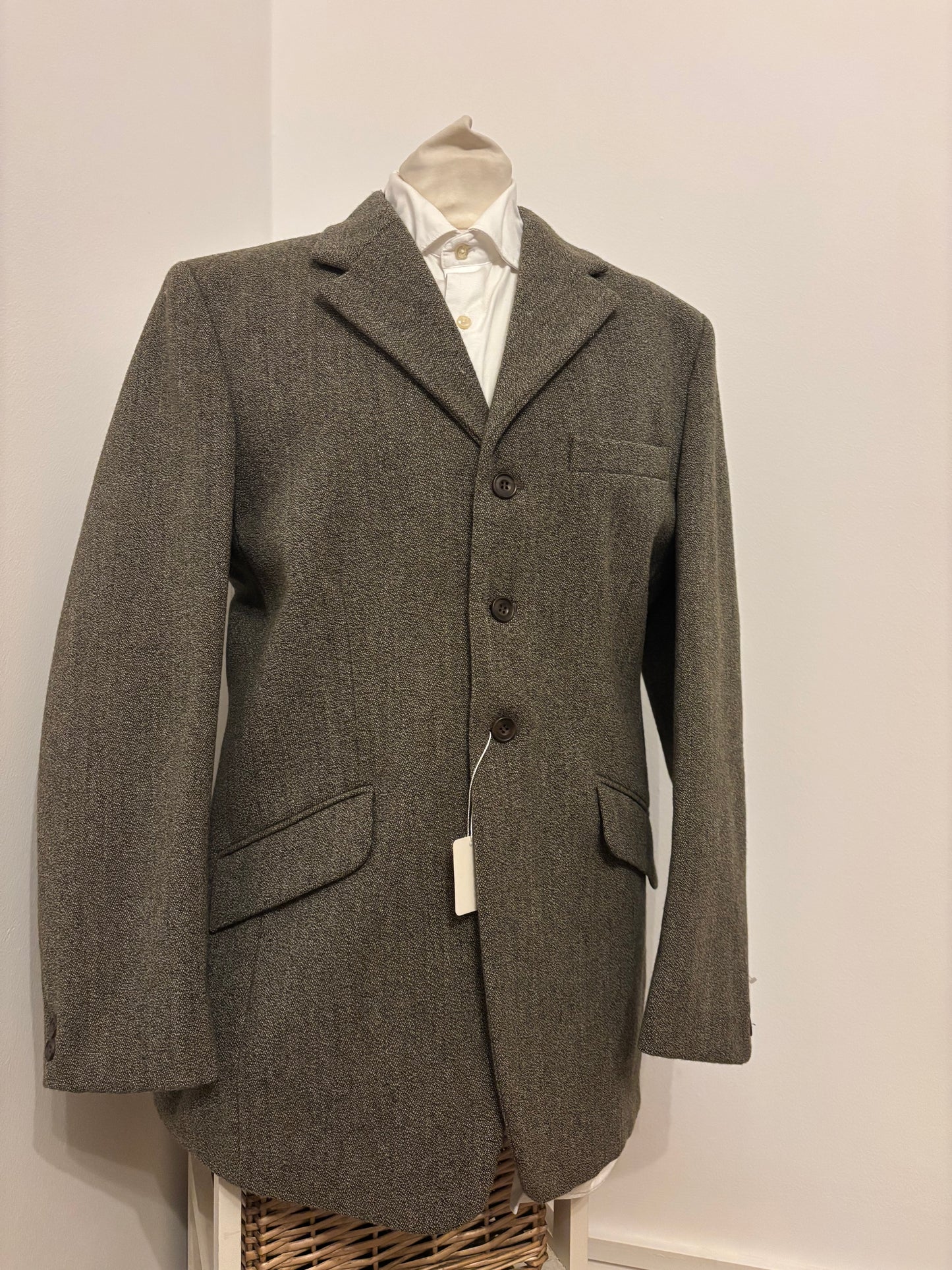 Mears pure wool green tweed jacket 40” size 16❣️