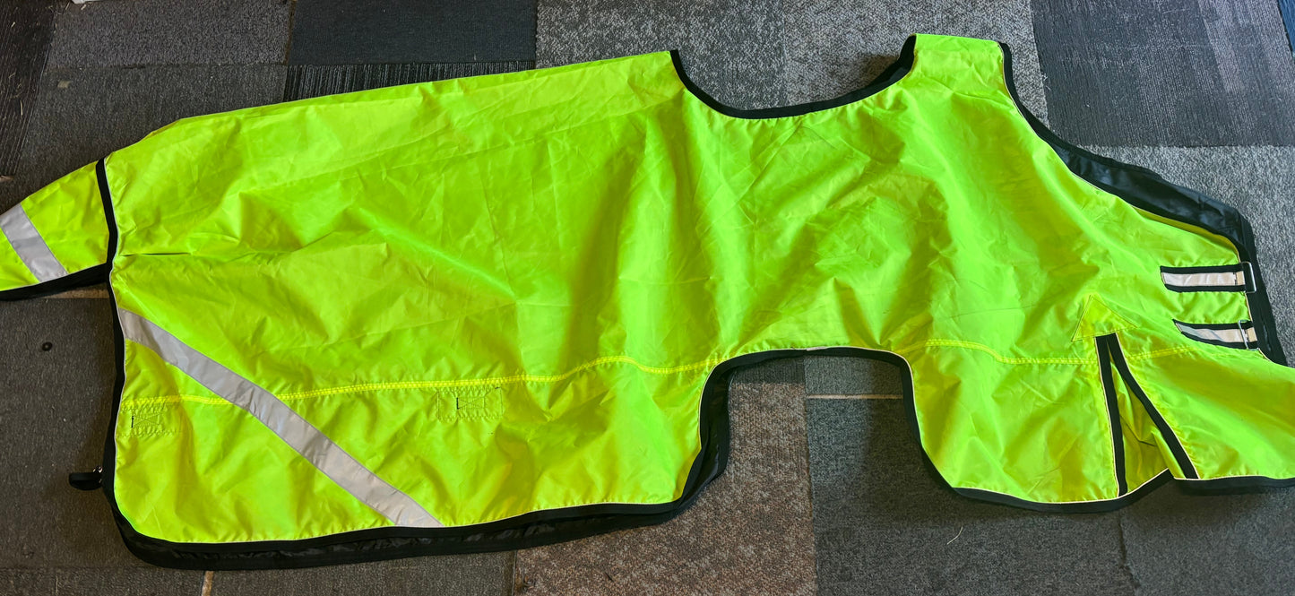 New full cut out ride on sheets hi vis ❣️