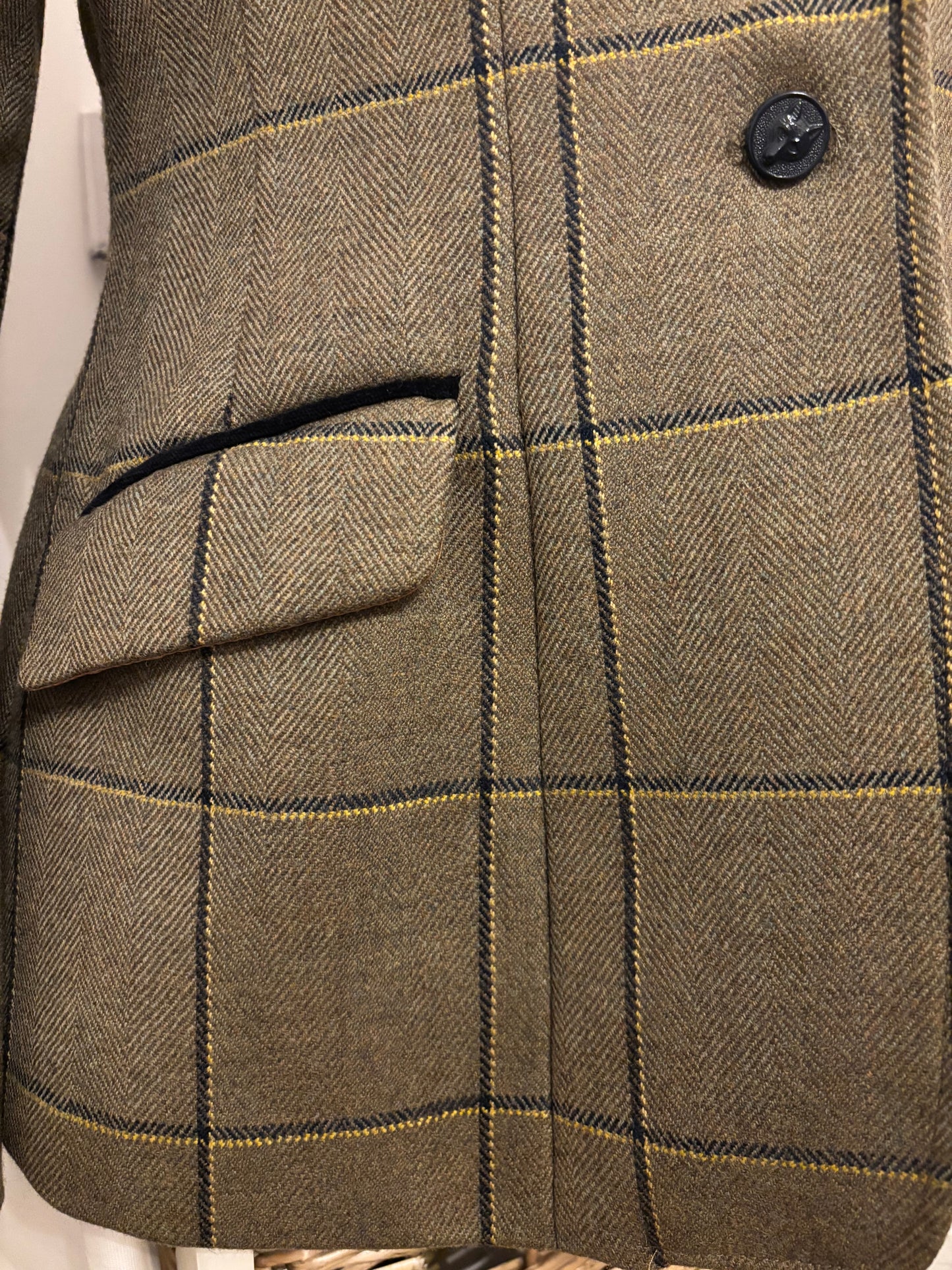 Equitech green 100% wool tweed jacket yellow and black over check❣️