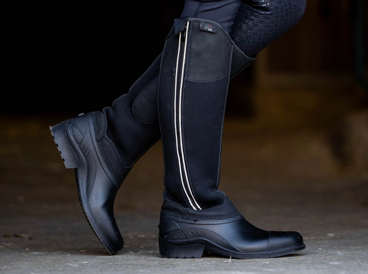 New hkm insulated thermo boots with reflective strips❣️