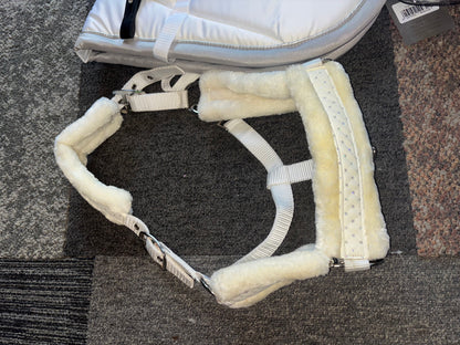 New deluxe pony white set ❣️