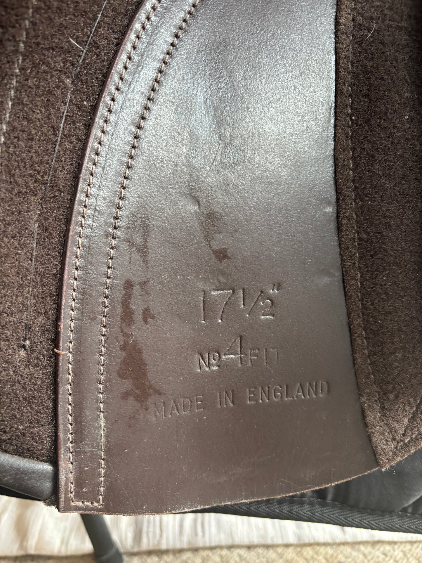 New brown leather comfort saddle 17.5” xwide