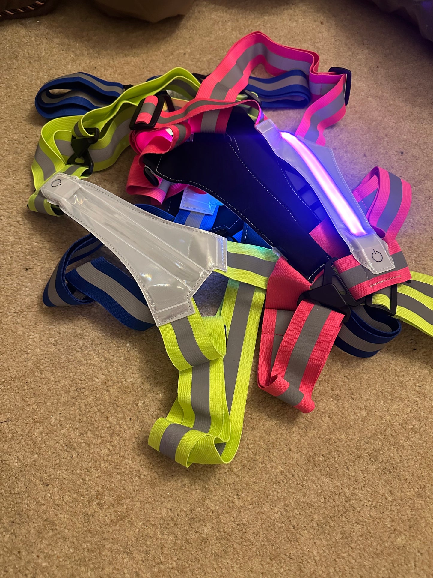 On the hoof LED be safe be seen flashing vest