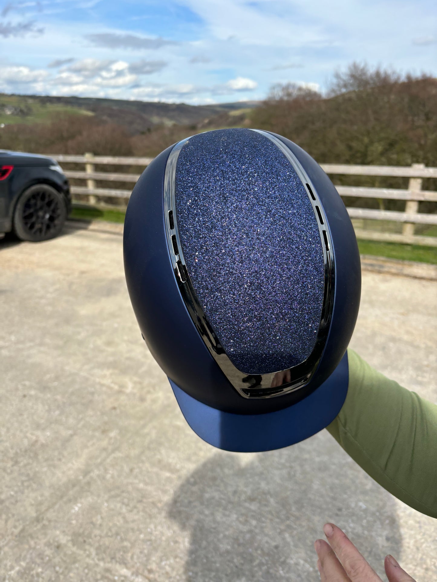 New rhinegold pro carbon glitter riding hat ❣️