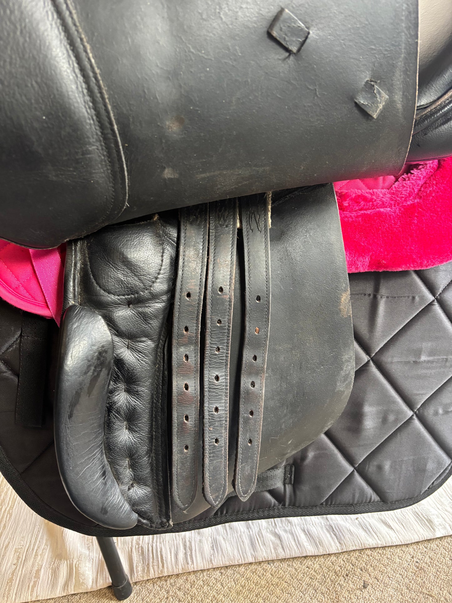 18” XX WIDE black GP saddle