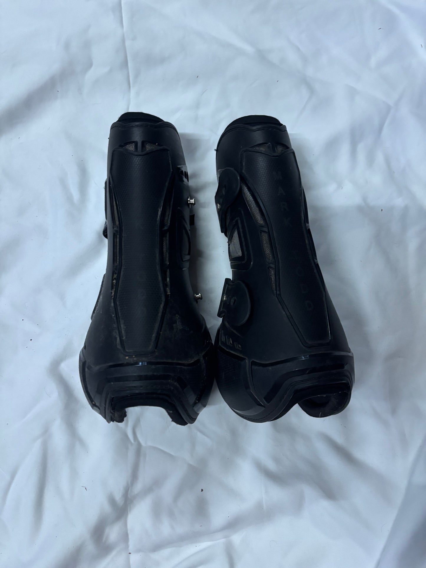 Mark todd tendon boots cob size ❣️