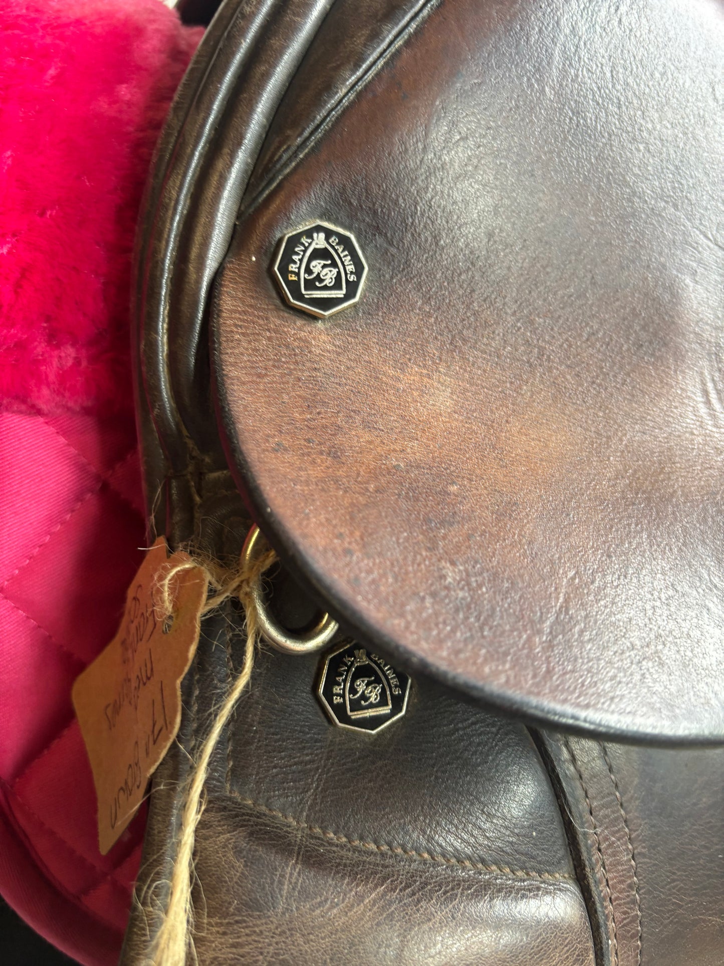 17” frank baines brown leather GP Medium