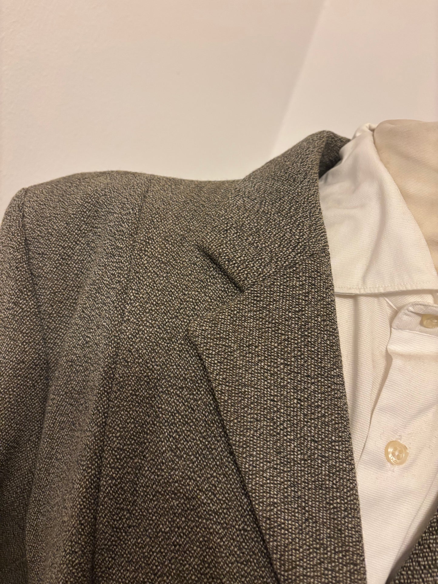 Mears pure wool green tweed jacket 42”  size 18 ❣️