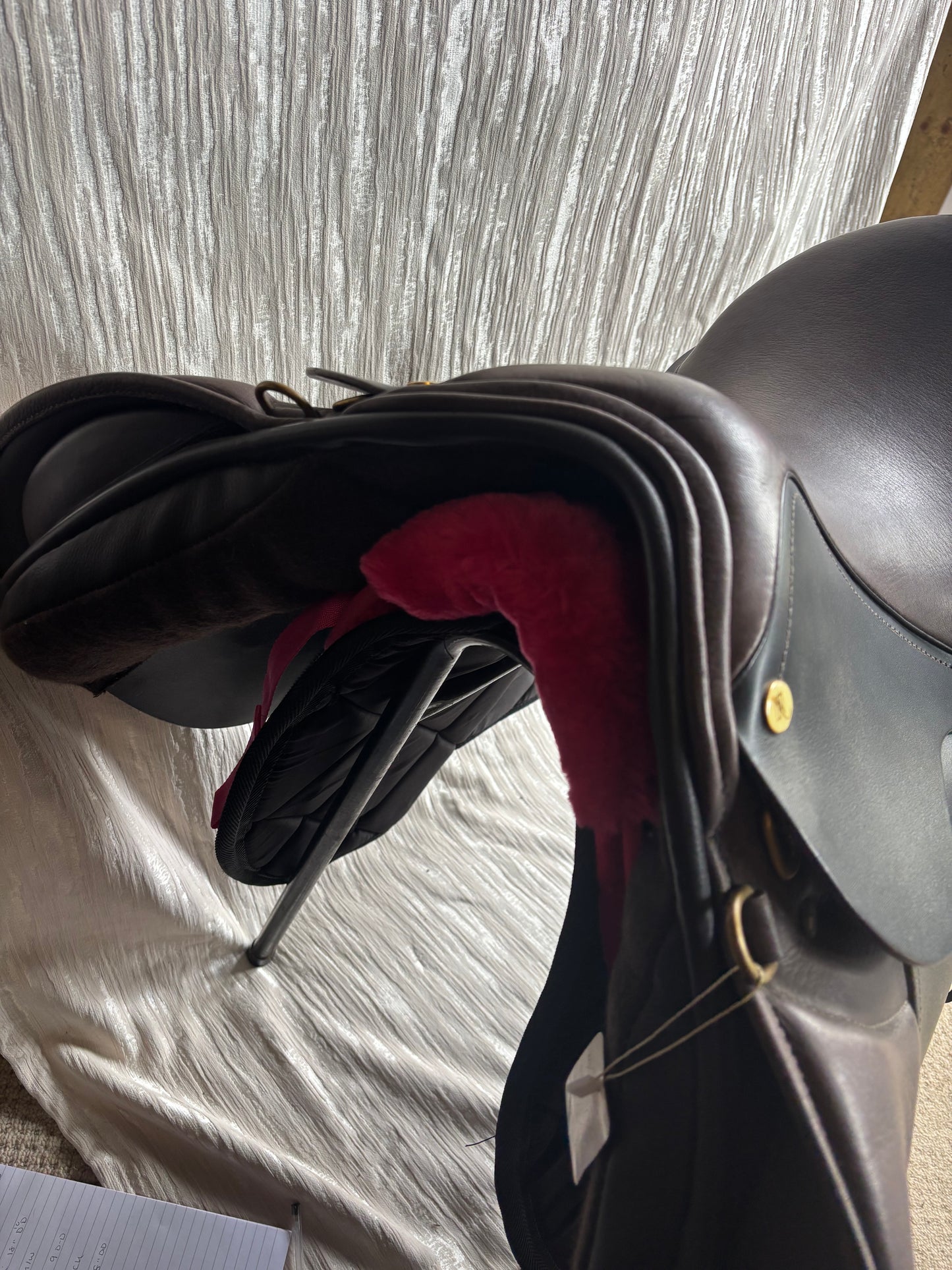 New brown leather comfort saddle 17.5” xwide