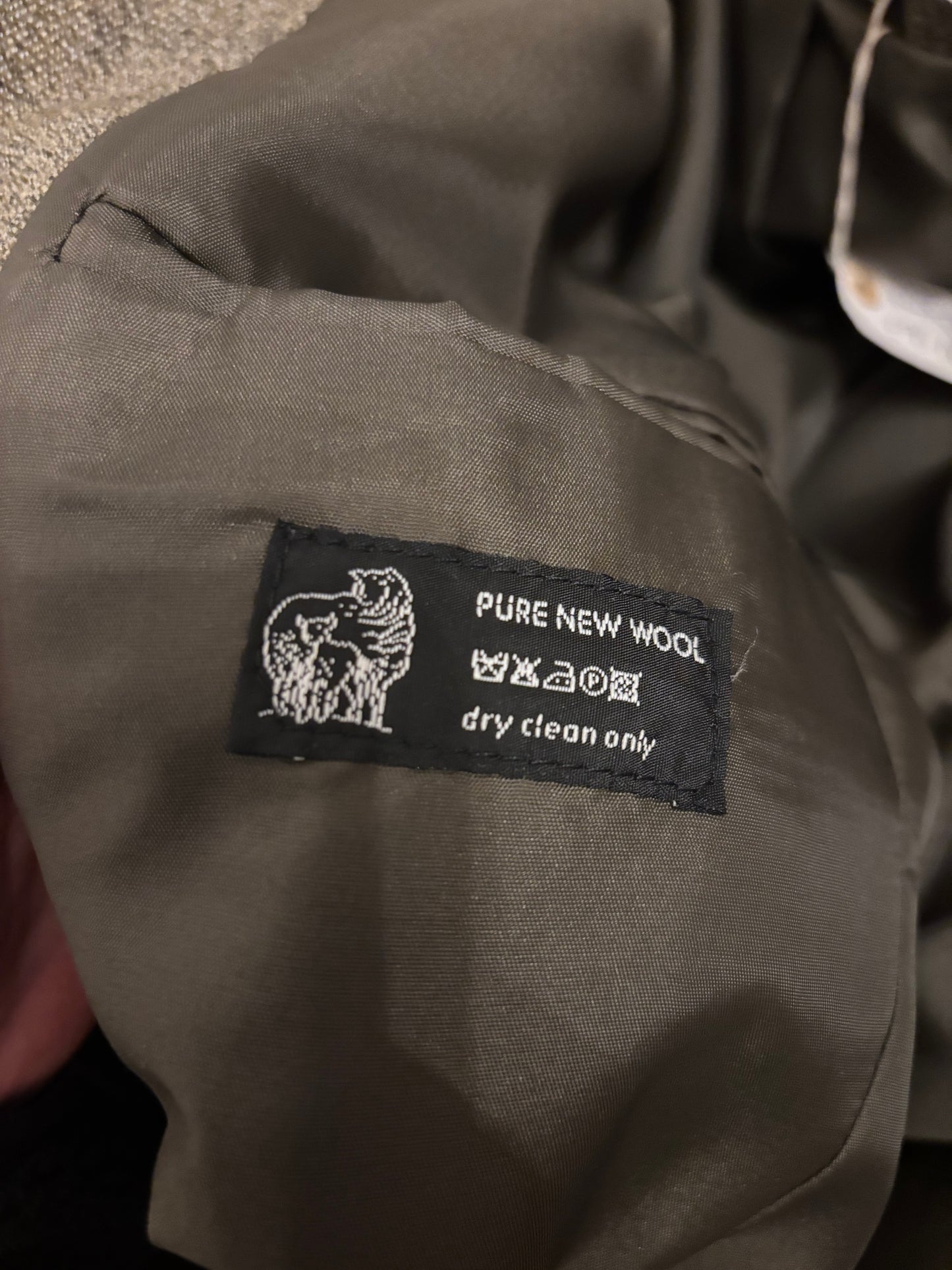 Mears pure wool green tweed jacket 40” size 16❣️