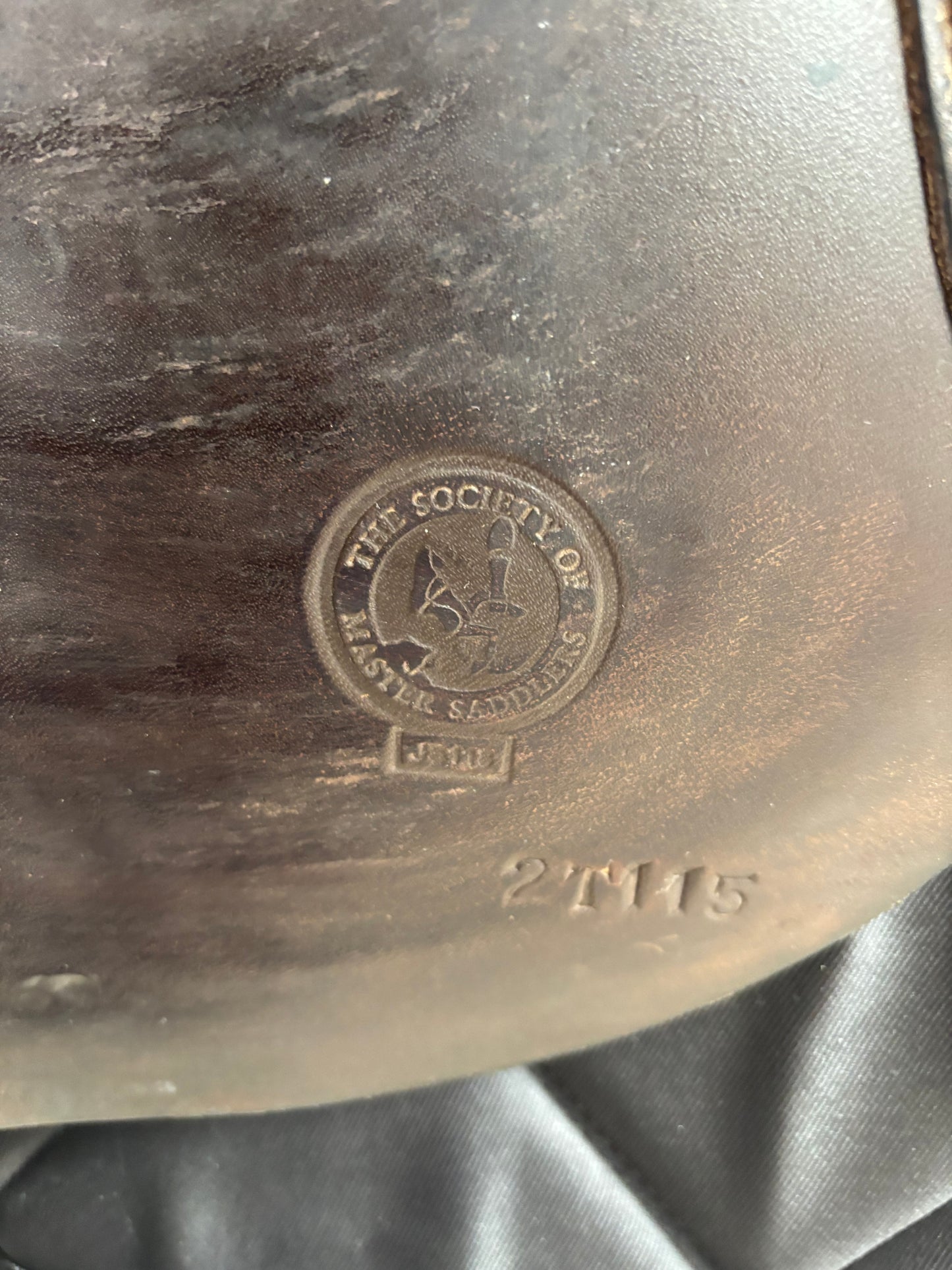 17” Falcon event brown leather Medium