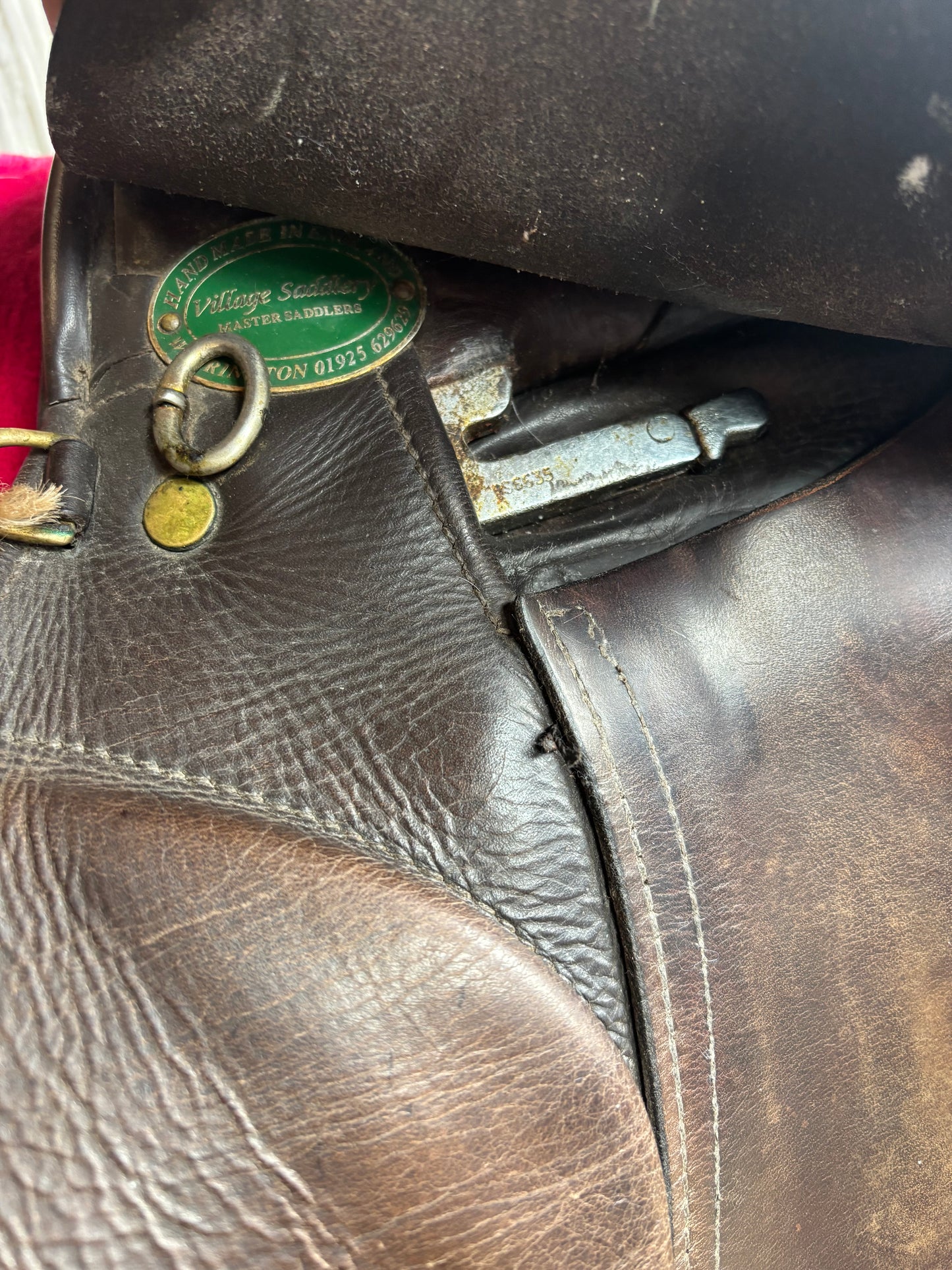 17.5” brown village saddlery gp saddle