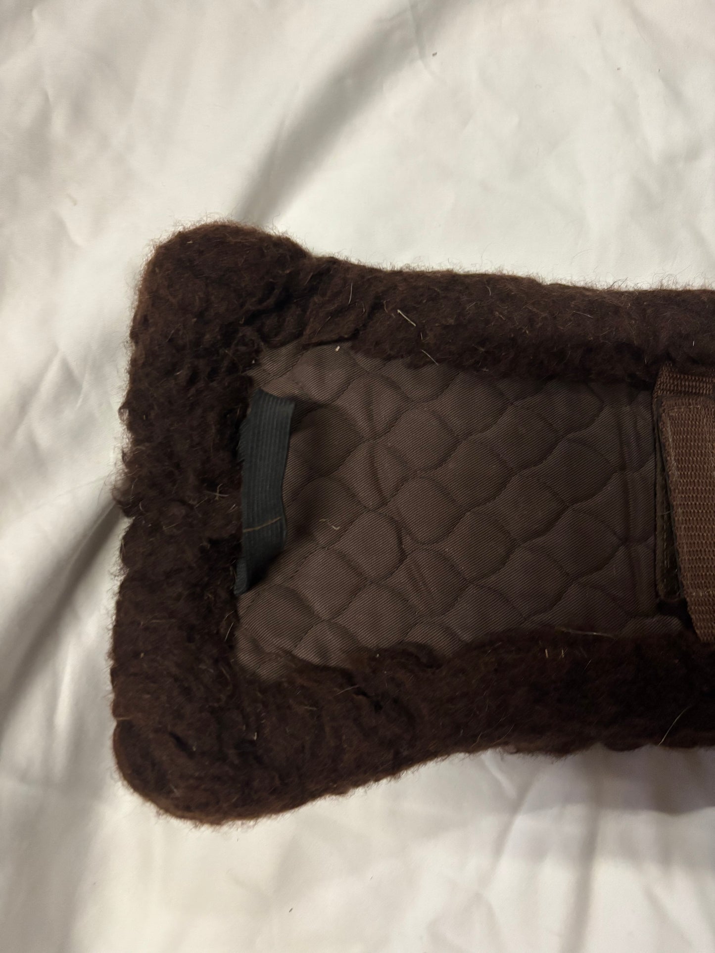 Nuumed British wool girth cover 30” ❣️