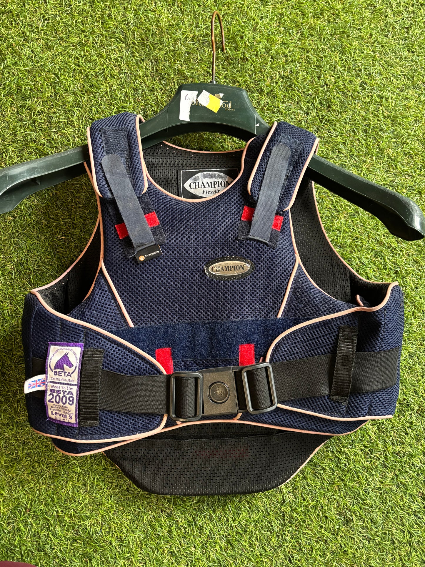 Champion flex air child’s small short back navy body protector ❣️
