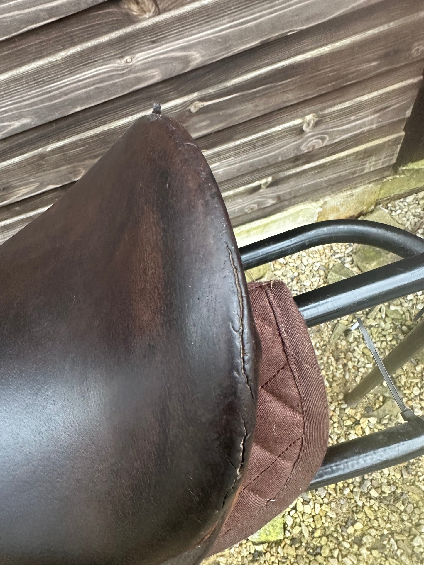 15” Davis English brown show saddle med fit