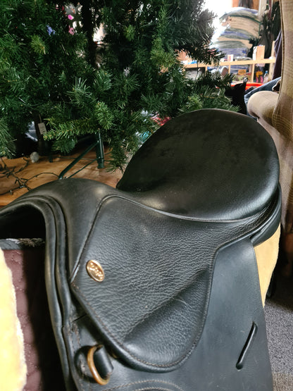 Gfs fieldhouse working Hunter saddle FREE POSTAGE 🔵