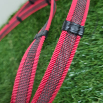 New sure grip continental reins in red  FREE POSTAGE
